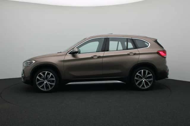 BMW X1 (2020) thumbnail 4