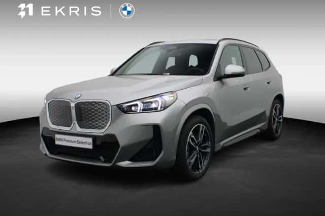 BMW iX1 (2026) thumbnail 1
