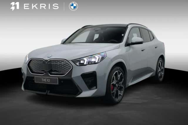 BMW iX2 (2026) thumbnail 1