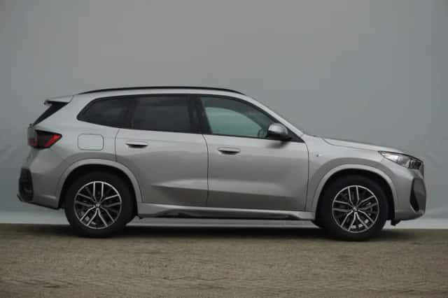 BMW X1 (2025) thumbnail 4