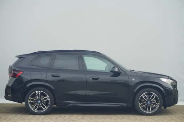 BMW X1 (2025) thumbnail 4
