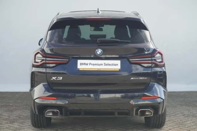 BMW X3 (2023) thumbnail 5