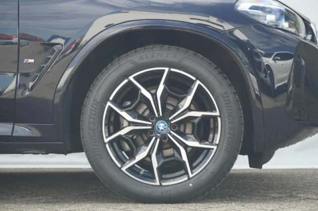 BMW X3 (2023) thumbnail 6