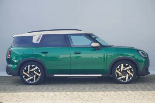 MINI Countryman (2026) thumbnail 4