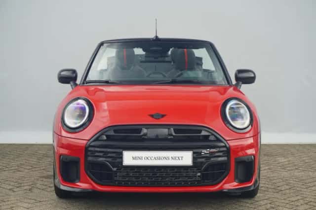 MINI Cabrio (2025) thumbnail 5