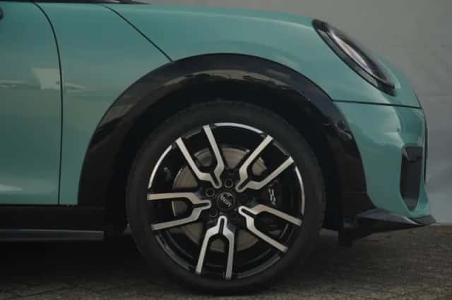 MINI John Cooper Works (2026) thumbnail 6