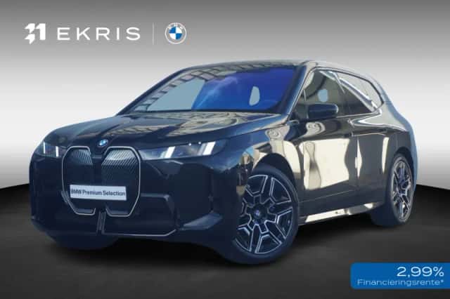 BMW iX (2026) thumbnail 1