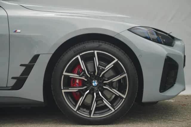 BMW i4 (2025) thumbnail 6
