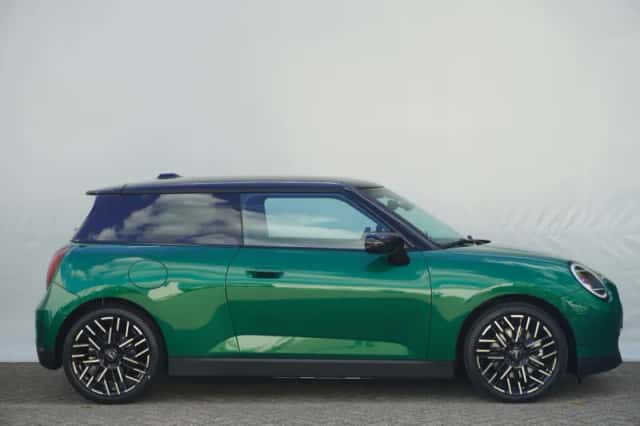 MINI Cooper (2026) thumbnail 4