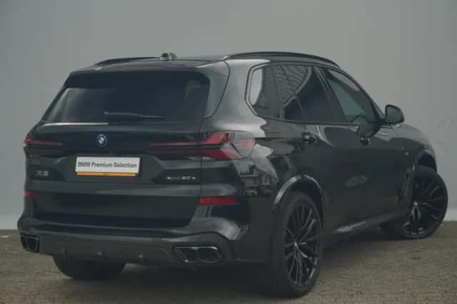 BMW X5 (2026) thumbnail 2