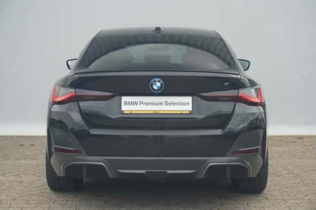 BMW i4 (2023) thumbnail 5