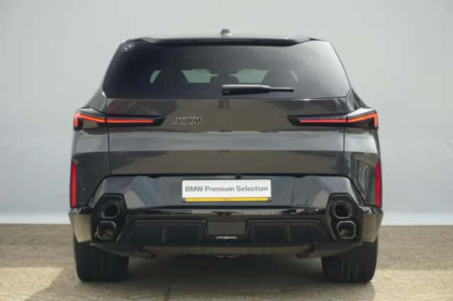 BMW XM (2025) thumbnail 4