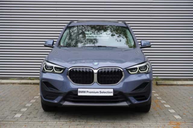 BMW X1 (2021) thumbnail 3