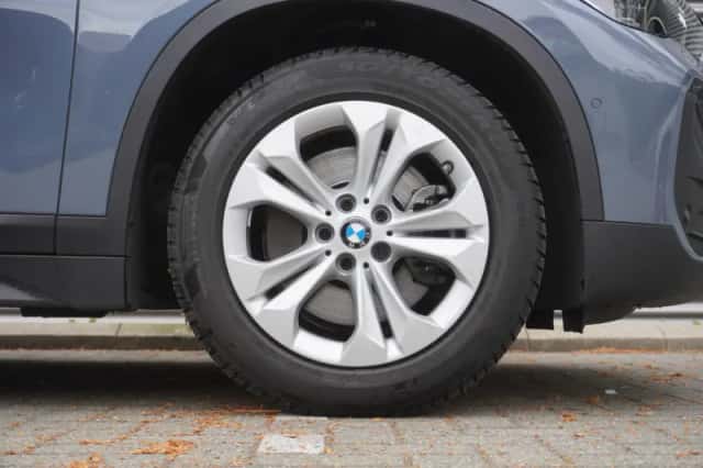 BMW X1 (2021) thumbnail 6