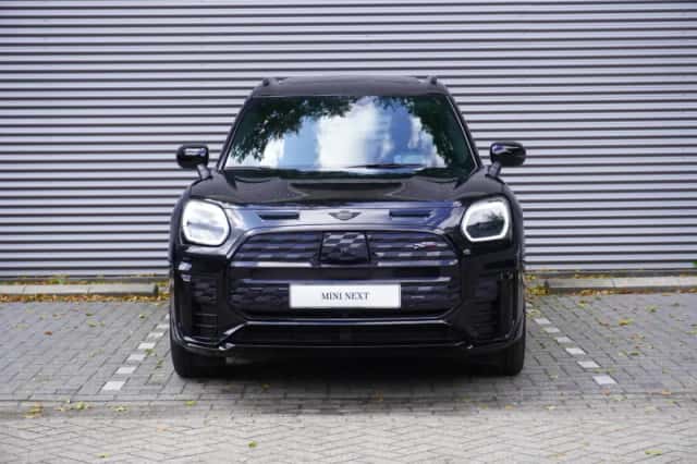 MINI Countryman (2025) thumbnail 3