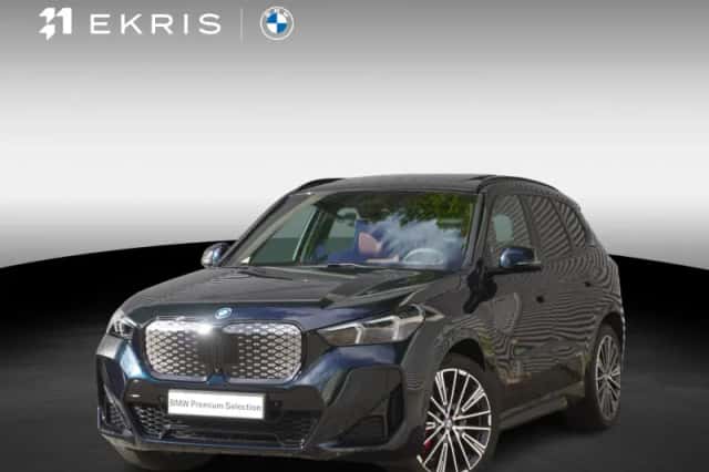 BMW iX1 (2026) thumbnail 1