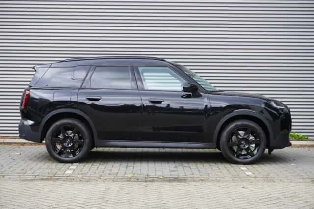 MINI Countryman (2026) thumbnail 4