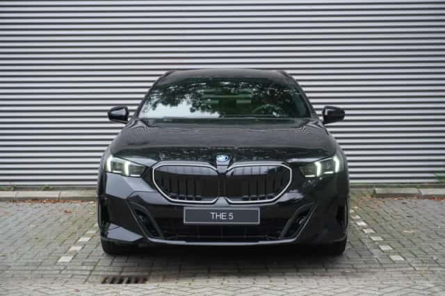 BMW 5-Serie (2026) thumbnail 3