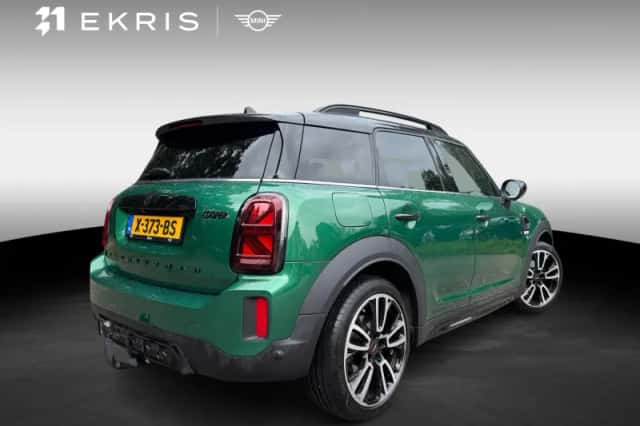 MINI Countryman (2023) thumbnail 2