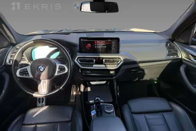 BMW iX3 (2022) thumbnail 4