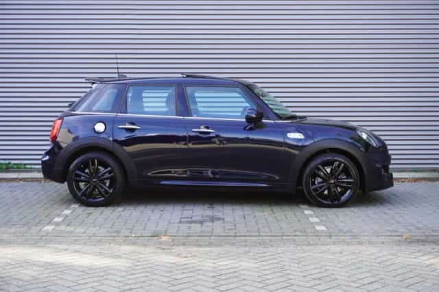 MINI John Cooper Works (2020) thumbnail 4