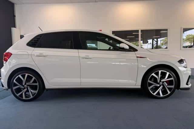 Volkswagen Polo (2019) thumbnail 4