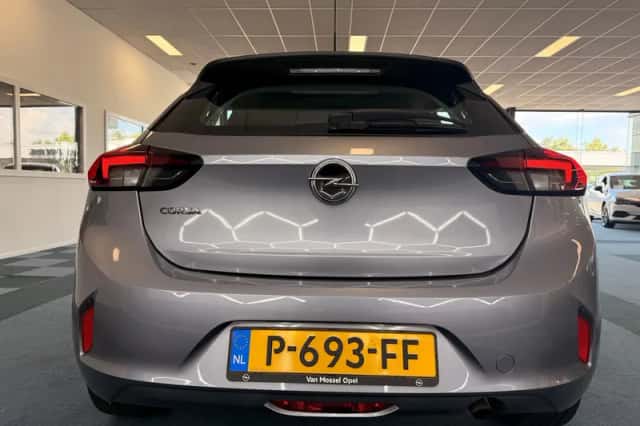 Opel Corsa (2022) thumbnail 3
