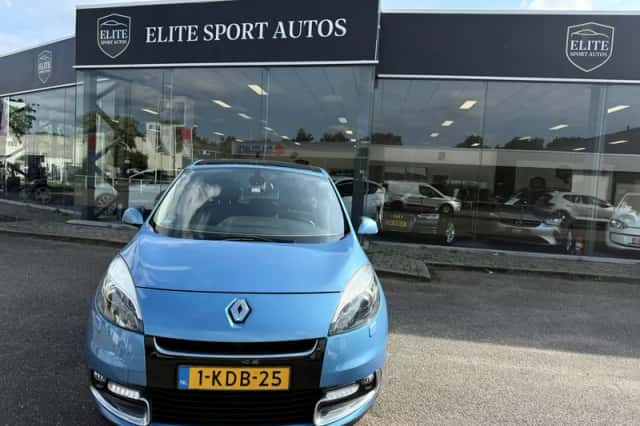Renault Scénic (2013) thumbnail 1