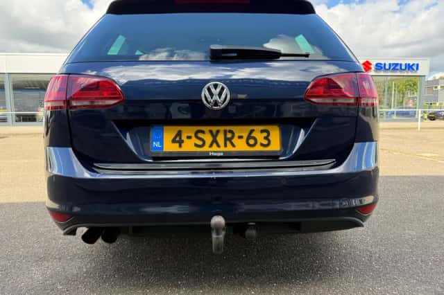Volkswagen Golf (2014) thumbnail 3