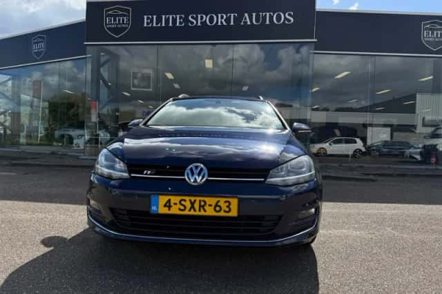 Volkswagen Golf (2014) thumbnail 5