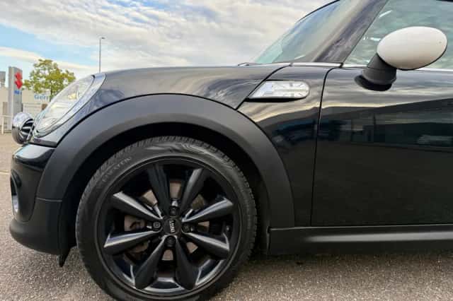 MINI Cooper (2013) thumbnail 6