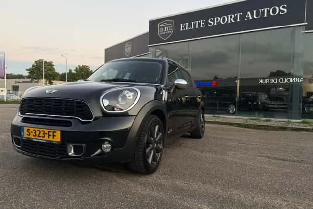 MINI Countryman (2013) thumbnail 1