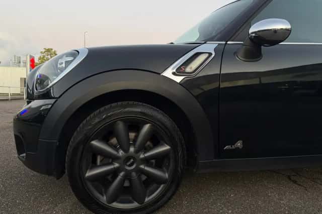 MINI Countryman (2013) thumbnail 6