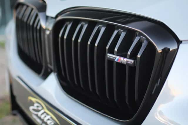 BMW X3 (2022) thumbnail 3