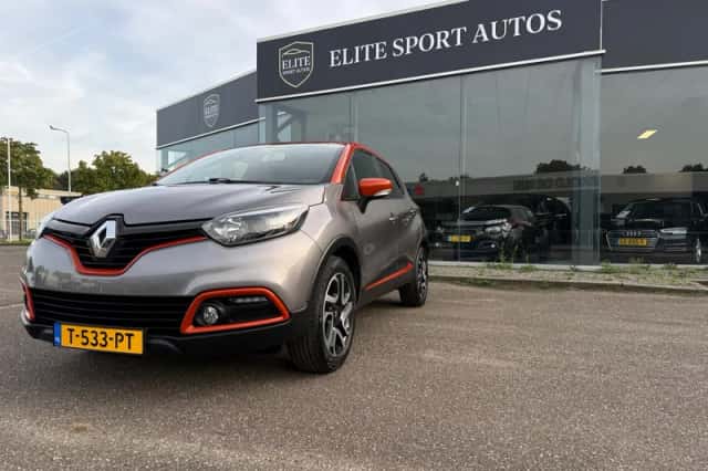 Renault Captur (2015) thumbnail 1
