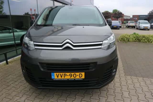 Citroën Jumpy (2021) thumbnail 2