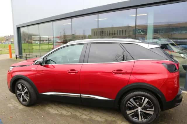 Peugeot 3008 (2019) thumbnail 3