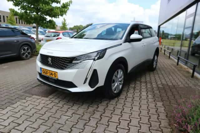 Peugeot 5008 (2026) thumbnail 2
