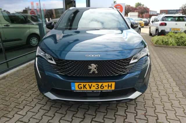 Peugeot 5008 (2026) thumbnail 2