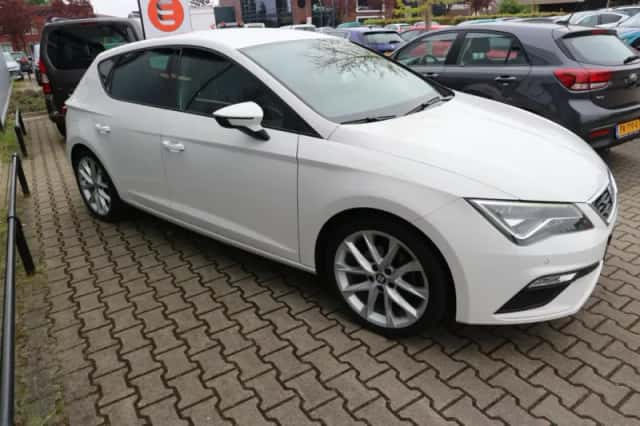 SEAT Leon (2026) thumbnail 5