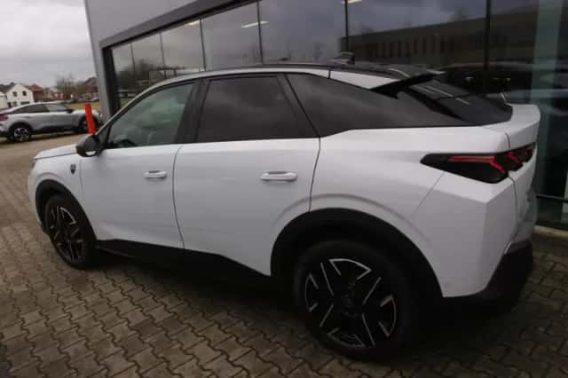 Peugeot 3008 (2025) thumbnail 3