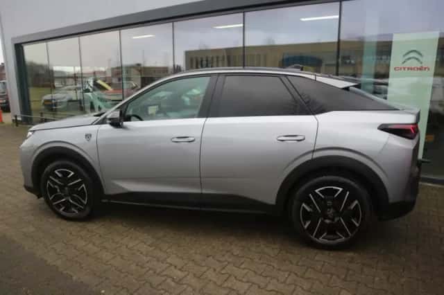 Peugeot 3008 (2025) thumbnail 3