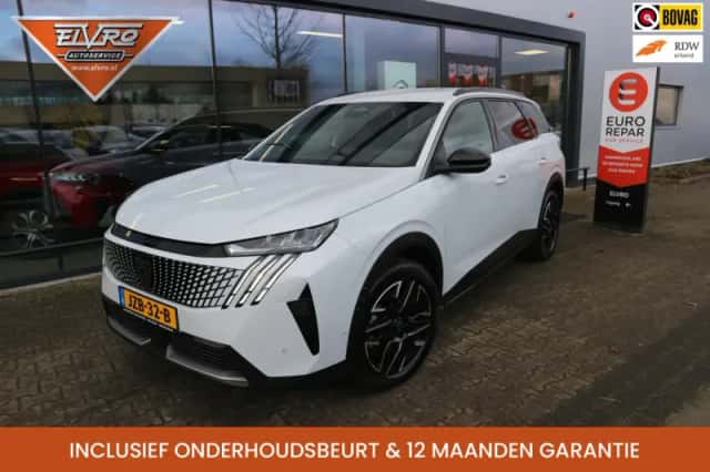 Peugeot 5008 (2025) thumbnail 1