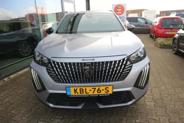 Peugeot 2008 (2026) thumbnail 2