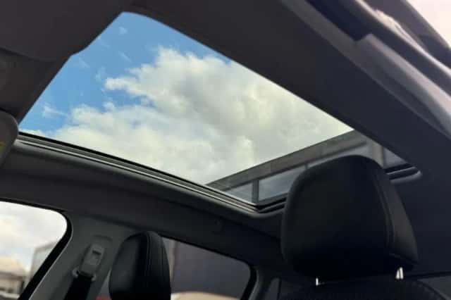 Peugeot 2008 (2019) thumbnail 6