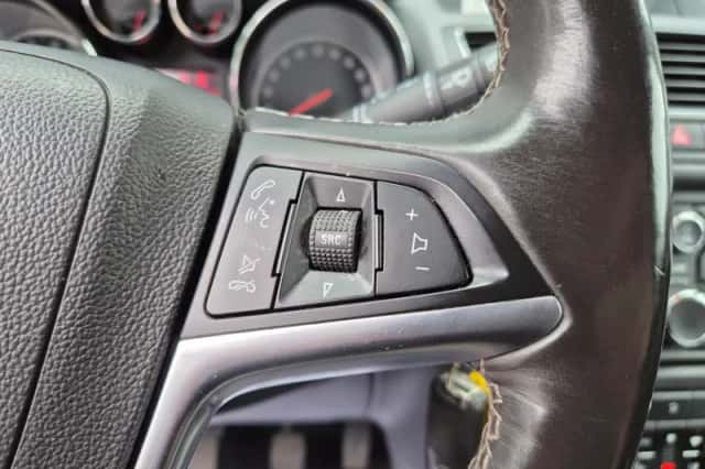Opel Mokka (2014) thumbnail 6