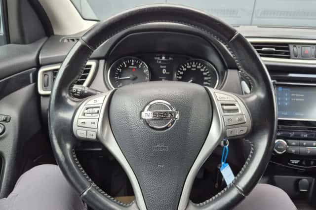 Nissan Qashqai (2014) thumbnail 4