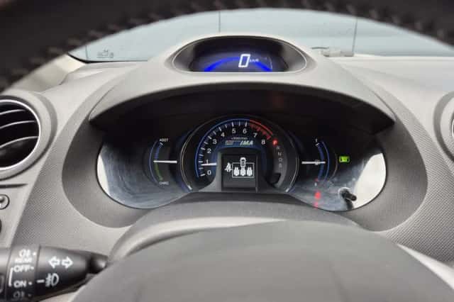 Honda Insight (2014) thumbnail 4