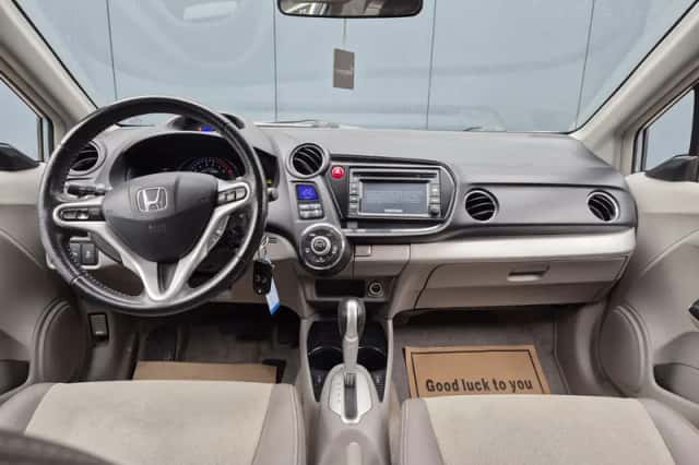 Honda Insight (2014) thumbnail 5
