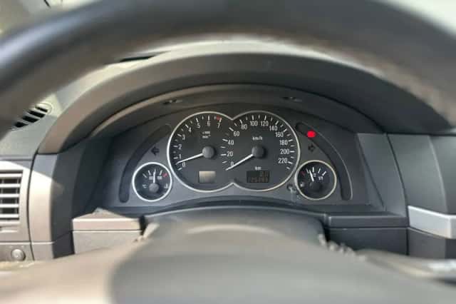Opel Meriva (2003) thumbnail 3